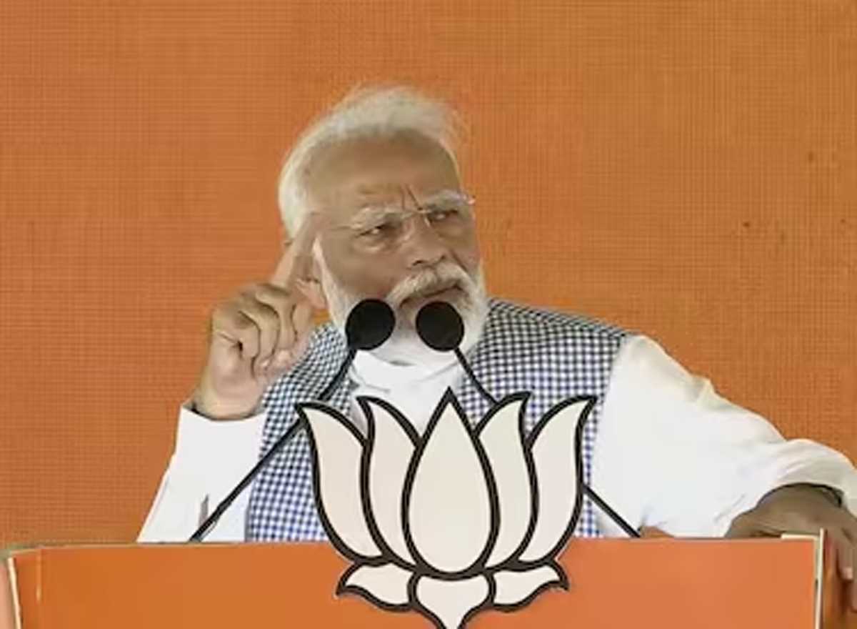 पीएम मोदी ने की घरेलू गैस की कीमतों में 100 रुपयेे कमी की घोषणा